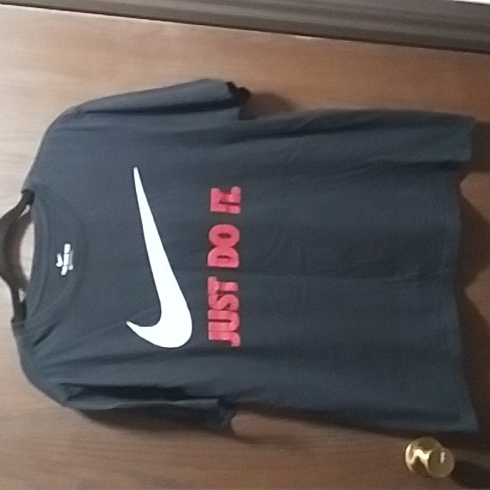 Men's Nike Tee
